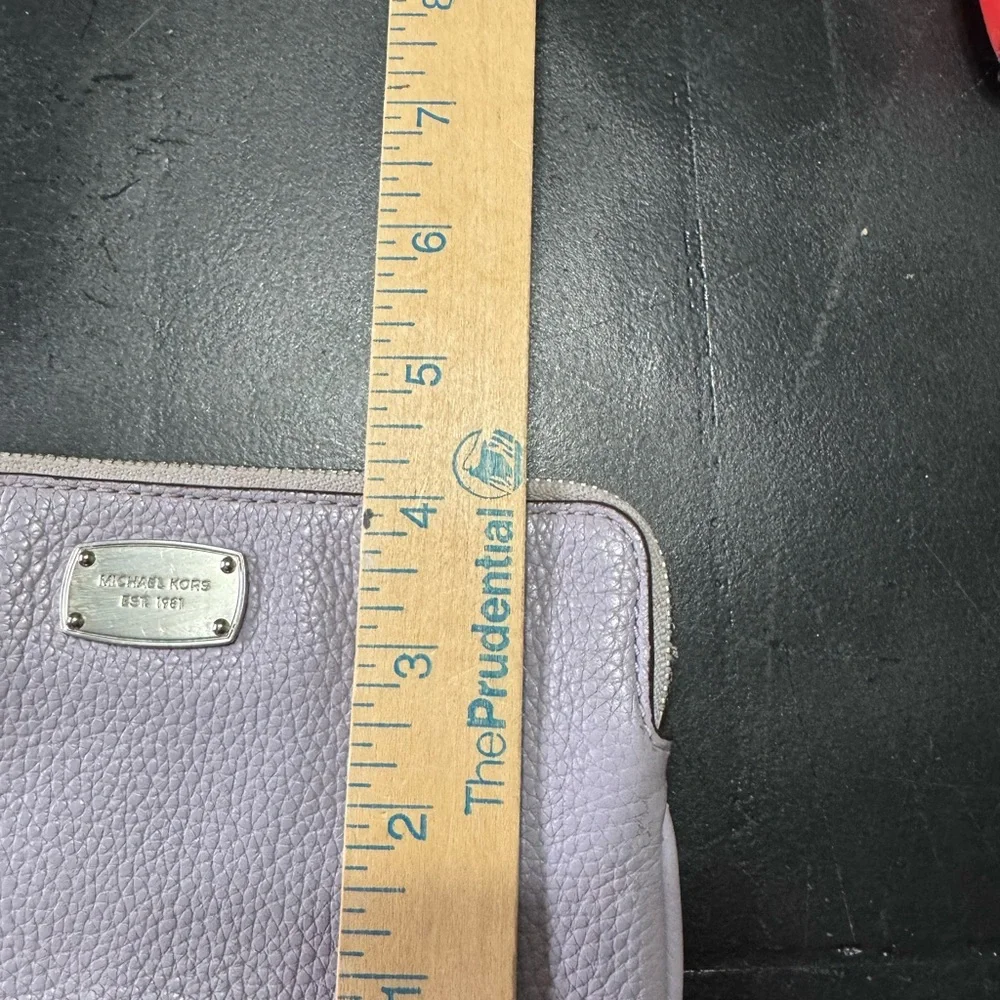 Michael Kors Lavender Wristlet‎